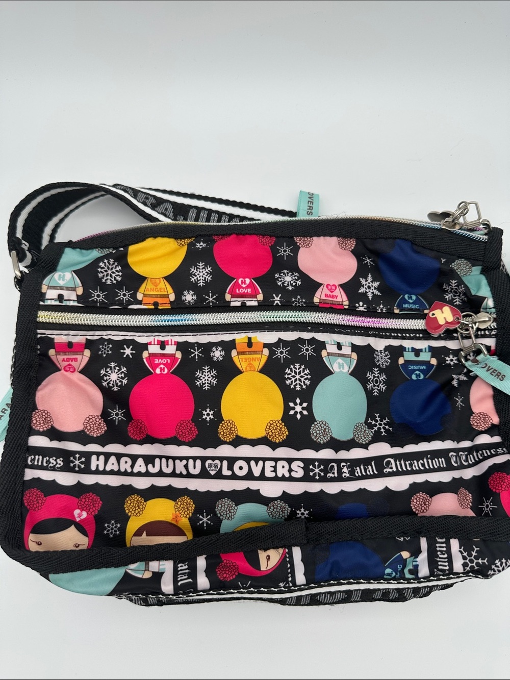 Vintage Harajuku Lovers Crossbody Nylon Messenger Bag Limited Edition Purse Y2K - Picture 9 of 16
